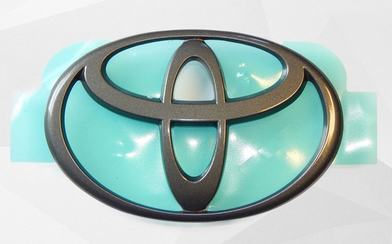 Toyota emblem rear